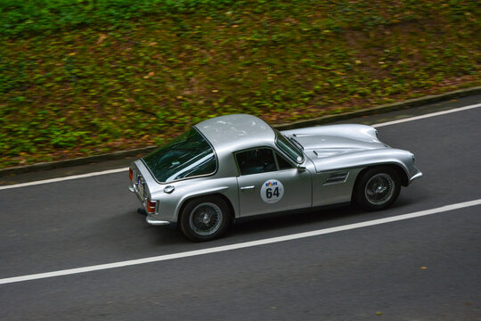 TVR Vixen Oldtimer Sportcoupe der 1960er und 1970er Jahre beim Bergrennen W&uuml;rgau, Bamberg, Franken, Bayern, Deutschland, 06.09.2015	