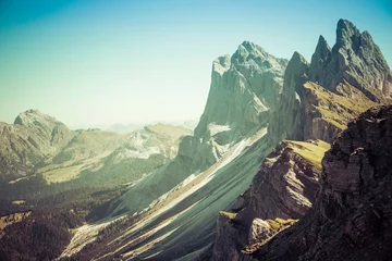 Papier Peint photo Dolomites The world famous peaks of Seceda in the Italian Dolomites on a clear day.