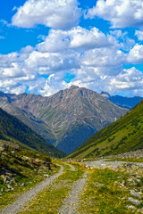 Fototapeta premium Blick vom Lareintal auf die Verwallgruppe in Tirol (Österreich)