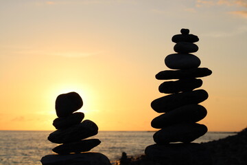 Puesta de sol para relajarse en clases de yoga tomada en Costa Caleta Adeje, Tenerife, España