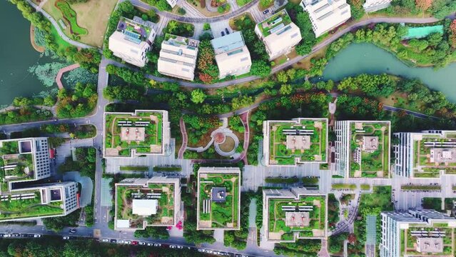 Aerial photography of green city, ecological city, livable environment, many green plants planted on the roof