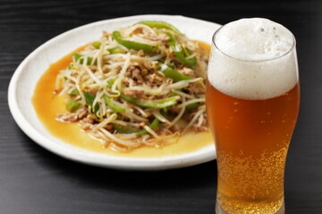 ビールと野菜炒め