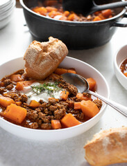 Stew with sweet potatoes and ground beef 