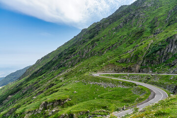 Fototapeta na wymiar Transfagarasan Highway in Romania