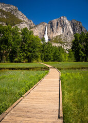 Yosemite Walkway Leading Into Yosemite Falls 