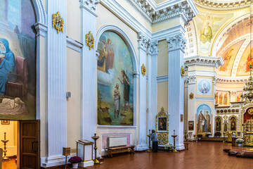 Cathedral of the Nativity of Khrestov. Interior.