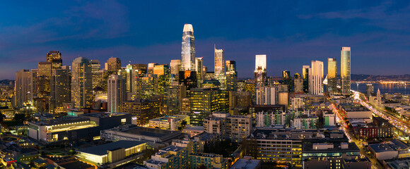 Panoramic View of Downtown San Francisco Skyline / Cityscape at Dusk / Colorful Skies
