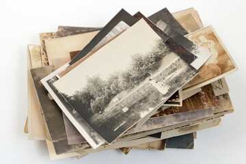Fototapeta na wymiar Pile of vintage photographies