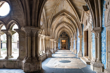 Obraz premium Cloister of Se Cathedral..Porto, Oporto, Portugal, Europe