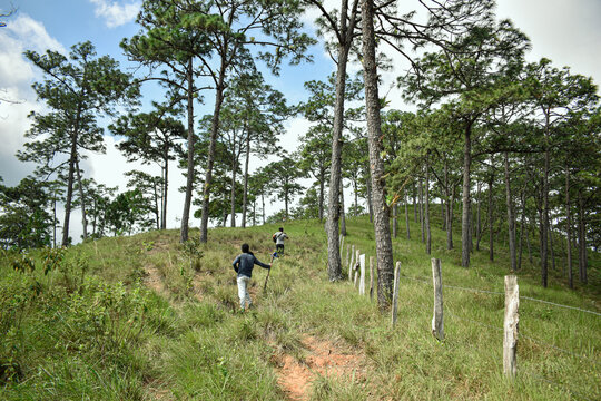 exploracion y senderismo en area monta&ntilde;osa en mexico