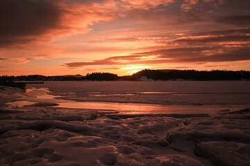 sunset over the frozen sea - Bærum