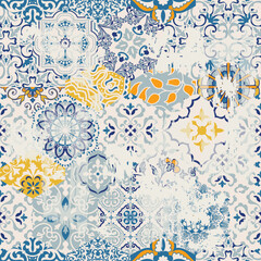 Seamless Azulejo tile with an effect of attrition. Portuguese and Spain decor. Ceramic tile. Seamless Victorian pattern. Vector hand drawn illustration, typical portuguese and spanish tile - 670732679