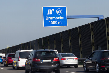 Autobahn 1, Ausfahrt 68, Bramsche - obrazy, fototapety, plakaty