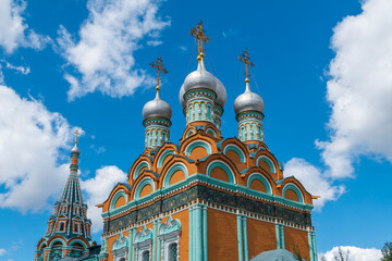 Obraz premium Church of Saint Gregory of Neocaesarea in Polyanka, Old historical building built in 1668. Moscow, Russia
