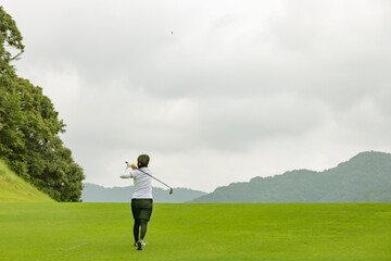 新緑が綺麗なゴルフ場