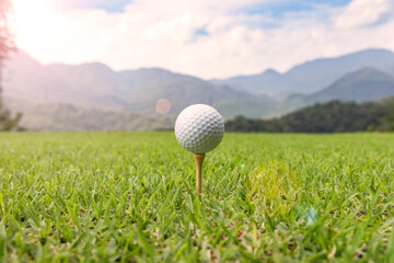 新緑が綺麗なゴルフ場