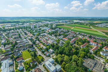 Gersthofen bei Augsburg im Luftbild, Blick nach Westen zu den Gewerbegeieten an der B 17