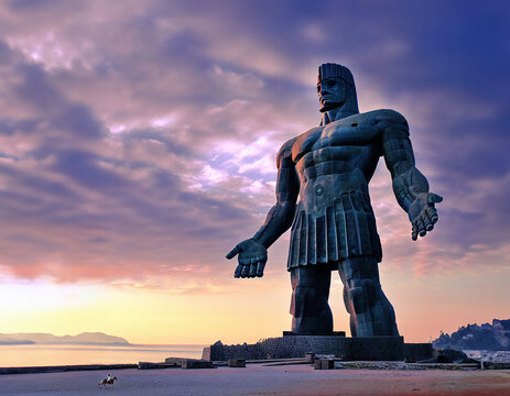 Giant stone colossus welcomes a visitor