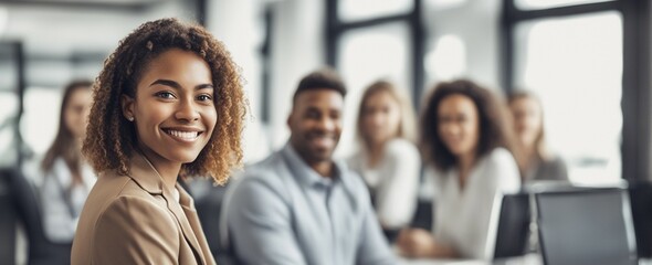 Obraz premium Beautiful American woman good employee nice fashion half body eye contact and background empty space for design in USA