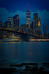 Skyline de Nueva York desde el Dumbo hasta el puerto de columnas 
