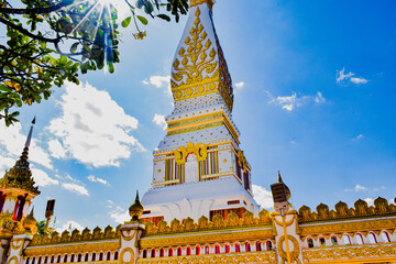 Naklejka premium The images capture the essence of Thai culture and religious devotion, evoking a profound sense of connection to traditions and spirituality.