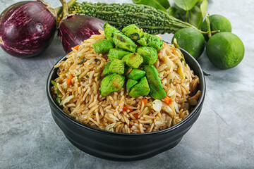 Stir fried rice with chicken
