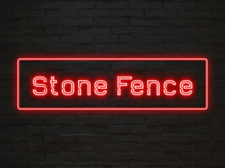 Stone Fence のネオン文字