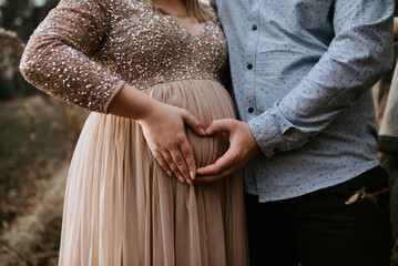 dziecko, ciąża, noworodek, oczekiwanie, ciążowy brzuszek, child, pregnancy, newborn, waiting, pregnant belly, stopa, dzieci, bobasy, noga, ciało, palce, palec, dzieciństwo, mama