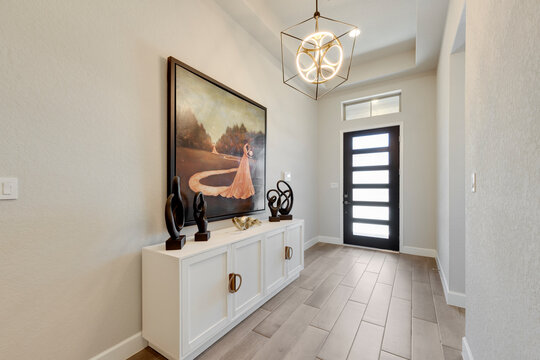 a home entryway way 