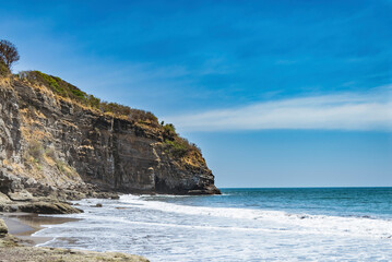 Fototapeta na wymiar Beach cliff on a sunny day