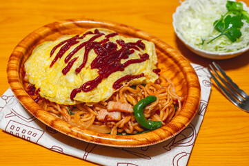 オムナポリタン