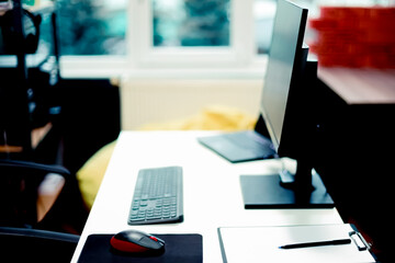 Selective focus to diverse wireless device at the workplace.