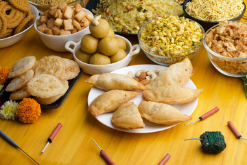 Diwali snacks Diwali faral Festival food items Festival snacks from Maharashtra