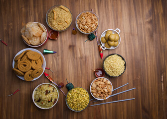 Diwali snacks Diwali faral Festival food items Festival snacks from Maharashtra