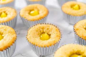 Lemon cupcakes