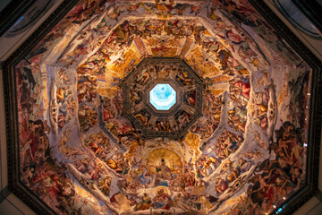 Fototapeta na wymiar ceiling of the church of the holy sepulchre city