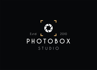 Photography studio and photo box logo design vector.  - obrazy, fototapety, plakaty