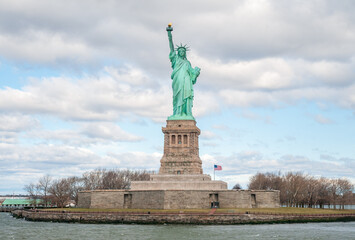 Fototapeta premium Statue of Liberty, in New York Harbor in New York City