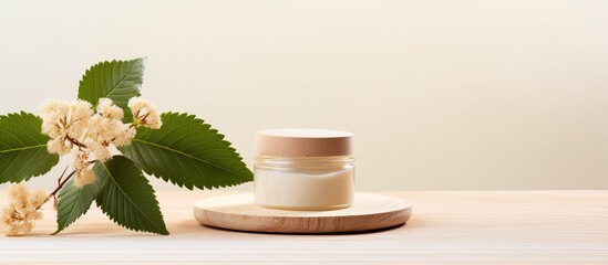 Natural cosmetics concept with cream jar horse chestnut leaf and flowers on wooden stand - obrazy, fototapety, plakaty