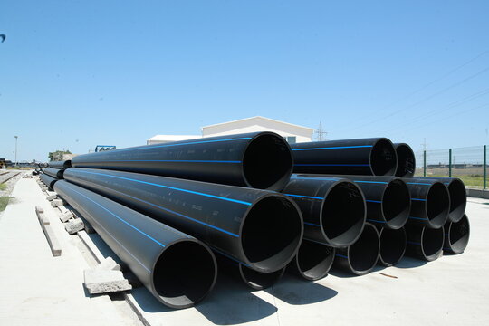 PE pipe plant, Industrial PE pipeline for gas and water. HDPE pipe, Polyethylene PE100 pipe. Polyethylene pipe plant