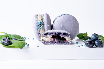 purple macaroon with blueberry flavor