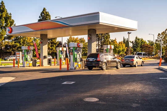Gas station 76 