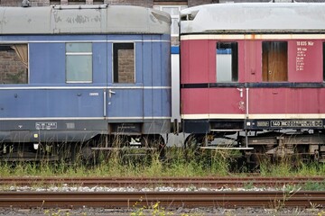 Alte Schnellzugwaggons 