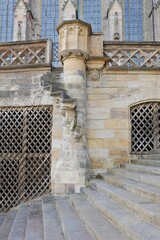 Erfurt - Dom - Freiluftkanzel mit abgebrochnener Treppe
