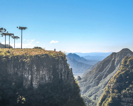 paisagem do  canion das laranjeiras, em bom jardim da serra
