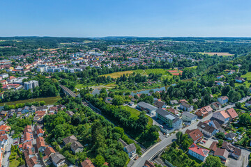 Fototapeta na wymiar Vilshofen in Niederbayern, die kleine Drei-Flüsse-Stadt, im Luftbild