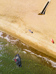 浜辺、波打ち際、ウインドサーフィン