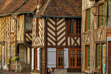 Maison normande à Beuvron-en-Auge, Calvados, Normandie - 671668247