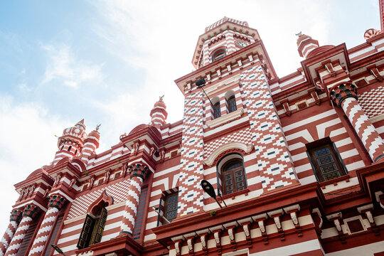 outdoor of jami ul afar nosque in colombo, sri lanka