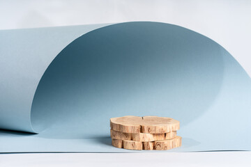 Podium for exhibitions and product presentations, material wood. Beautiful blue background. Abstract minimal empty background composition for product presentation. - obrazy, fototapety, plakaty